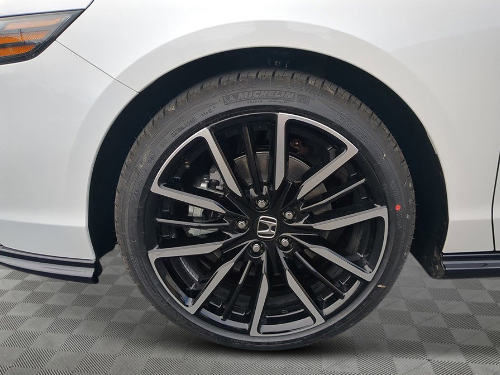 New 2026 Honda Accord Touring image 11
