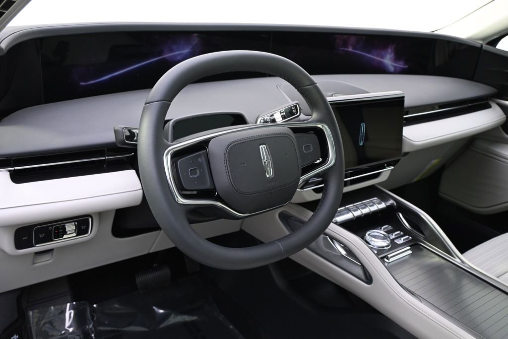 New 2026 Lincoln Nautilus Reserve w/ Jet Appearance Package image 11