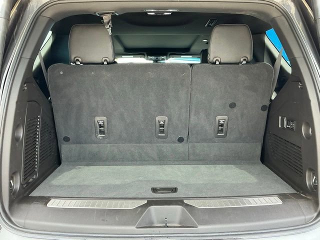 Used 2021 GMC Yukon AT4 w/ AT4 Premium Package AWD/4WD image 7