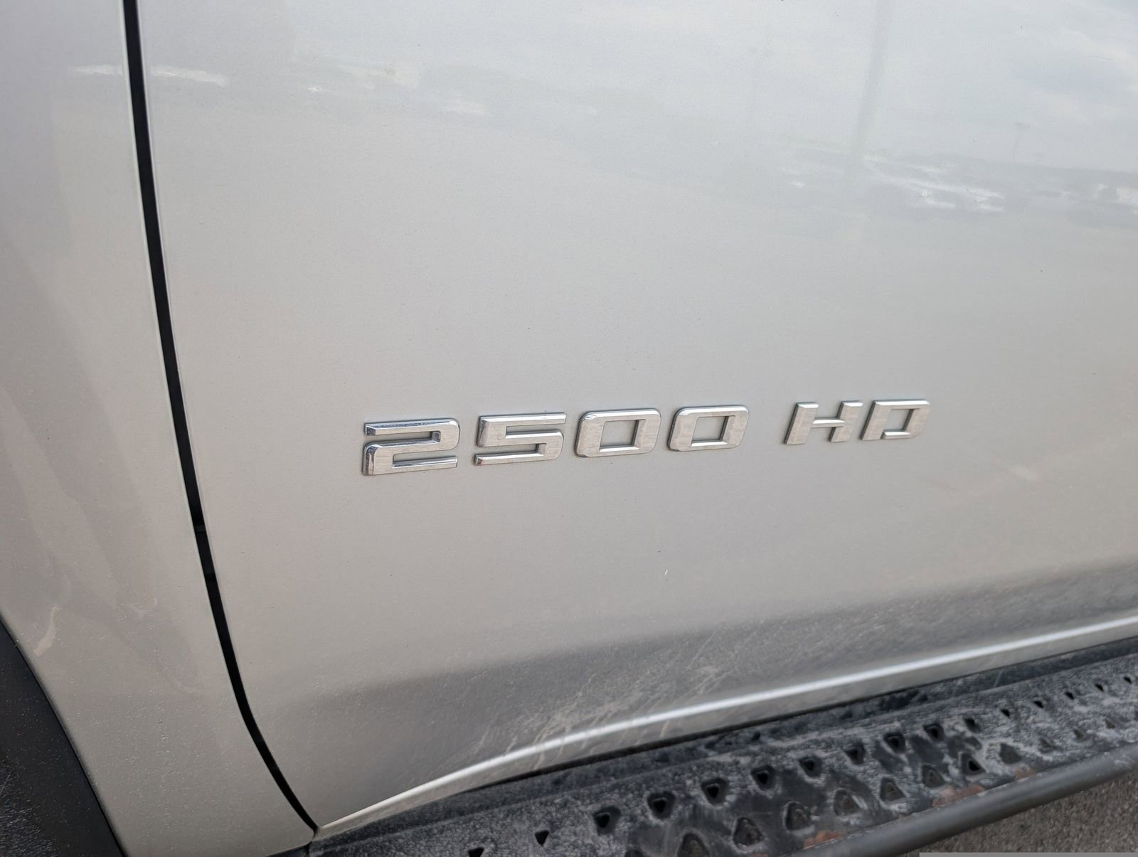 Used 2021 Chevrolet Silverado 2500 Custom w/ Custom Value Package AWD/4WD image 7