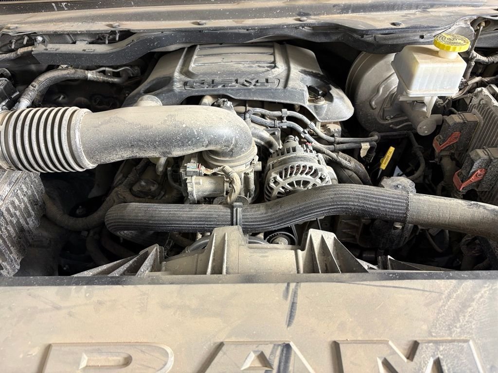 Used 2019 RAM 1500 Laramie AWD/4WD image 42