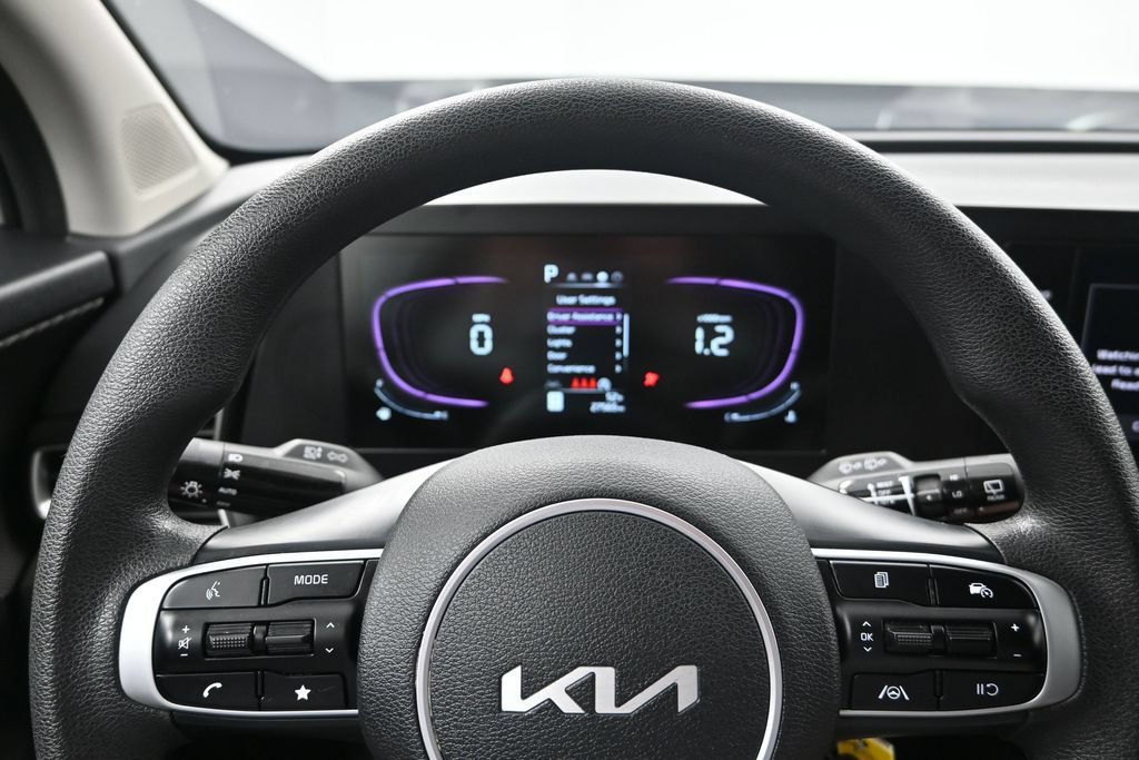 Certified 2024 Kia Sportage LX AWD/4WD image 15