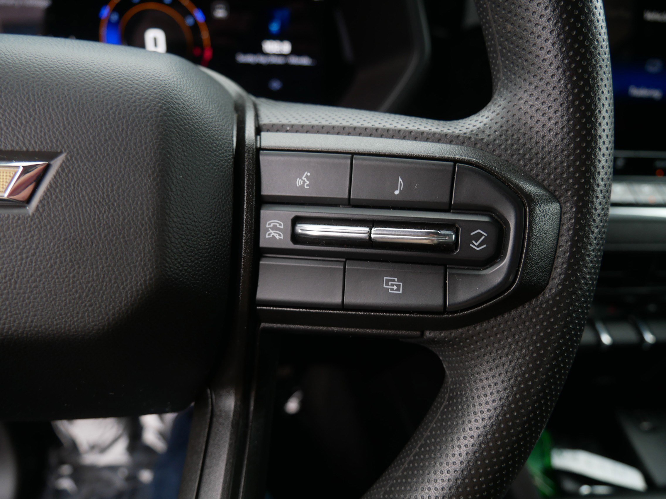 Used 2024 Chevrolet Colorado W/T image 29