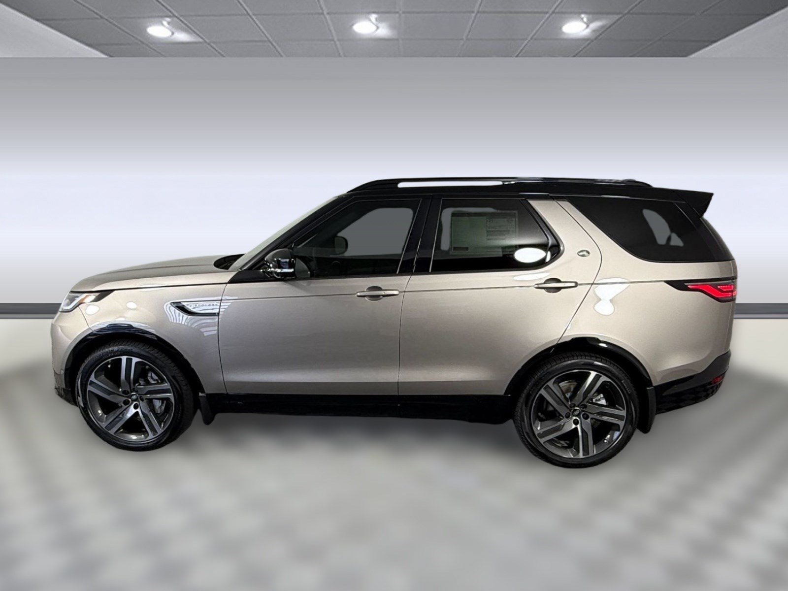 New 2026 Land Rover Discovery Dynamic SE AWD/4WD image 2