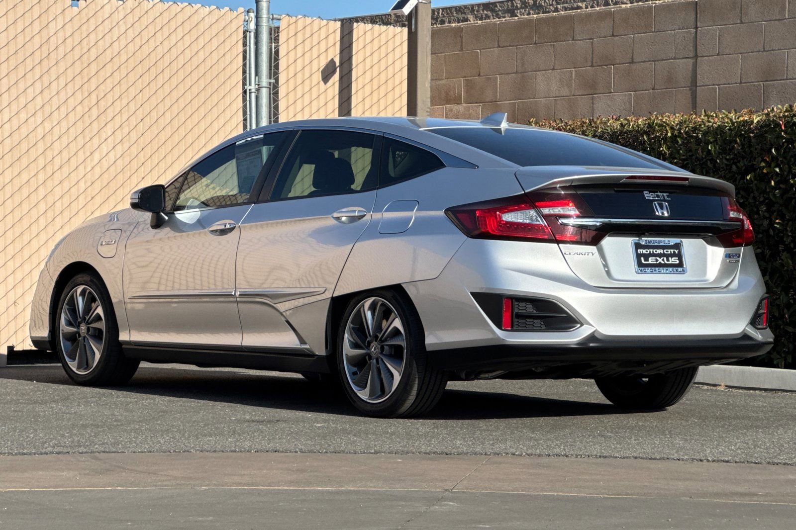 Used 2018 Honda Clarity Touring image 6