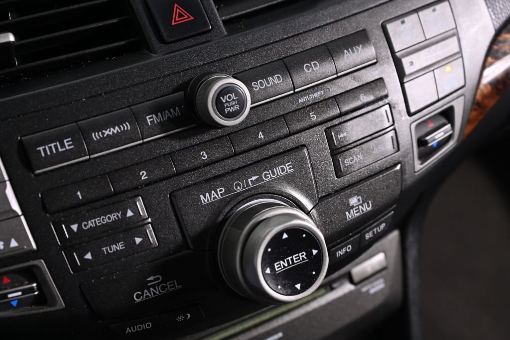 Used 2011 Honda Crosstour EX-L image 16