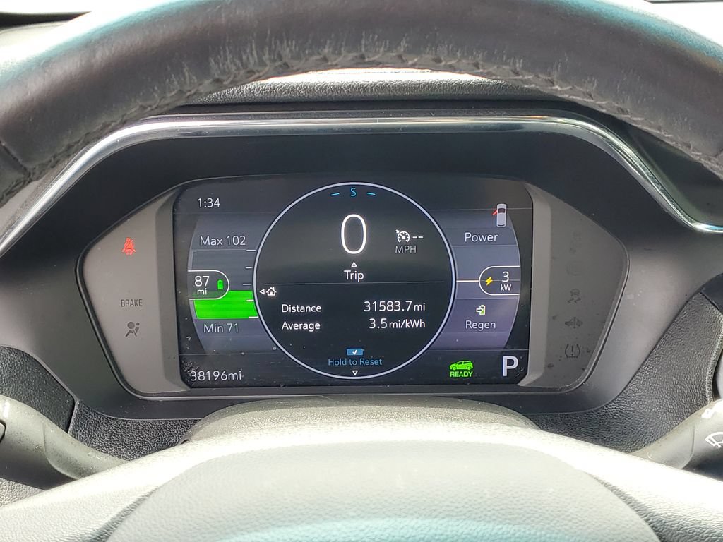 Used 2023 Chevrolet Bolt LT FWD image 12