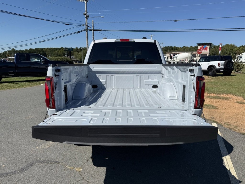 New 2025 Ford F150 Lariat w/ Equipment Group 501A Mid image 5