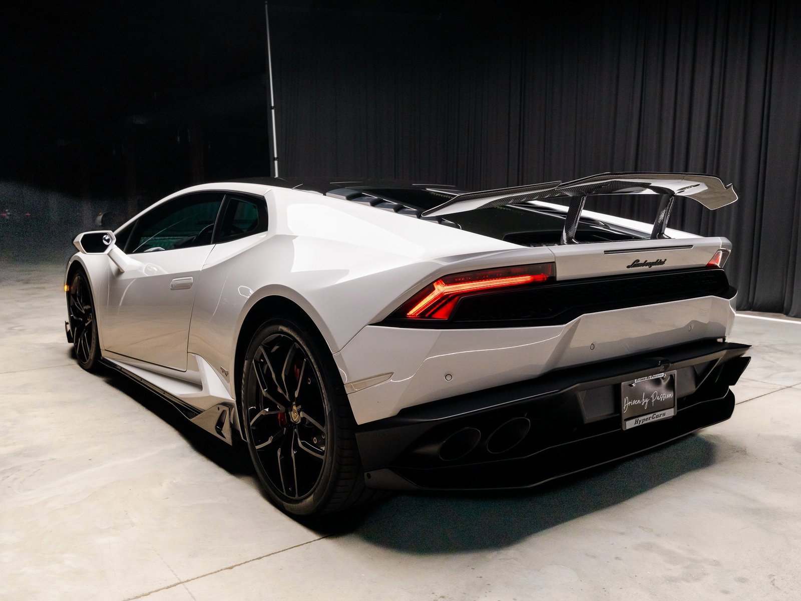 Used 2015 Lamborghini Huracan LP 610-4 image 33