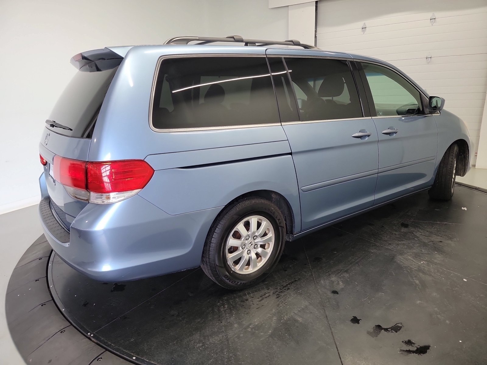 Used 2010 Honda Odyssey EX-L image 9