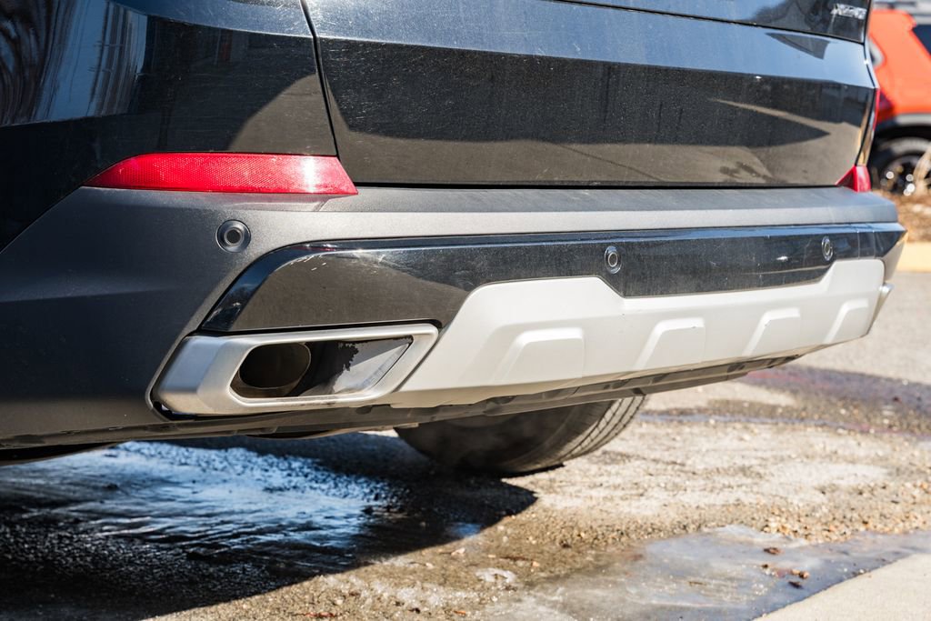 Used 2022 BMW X5 xDrive40i AWD/4WD image 7