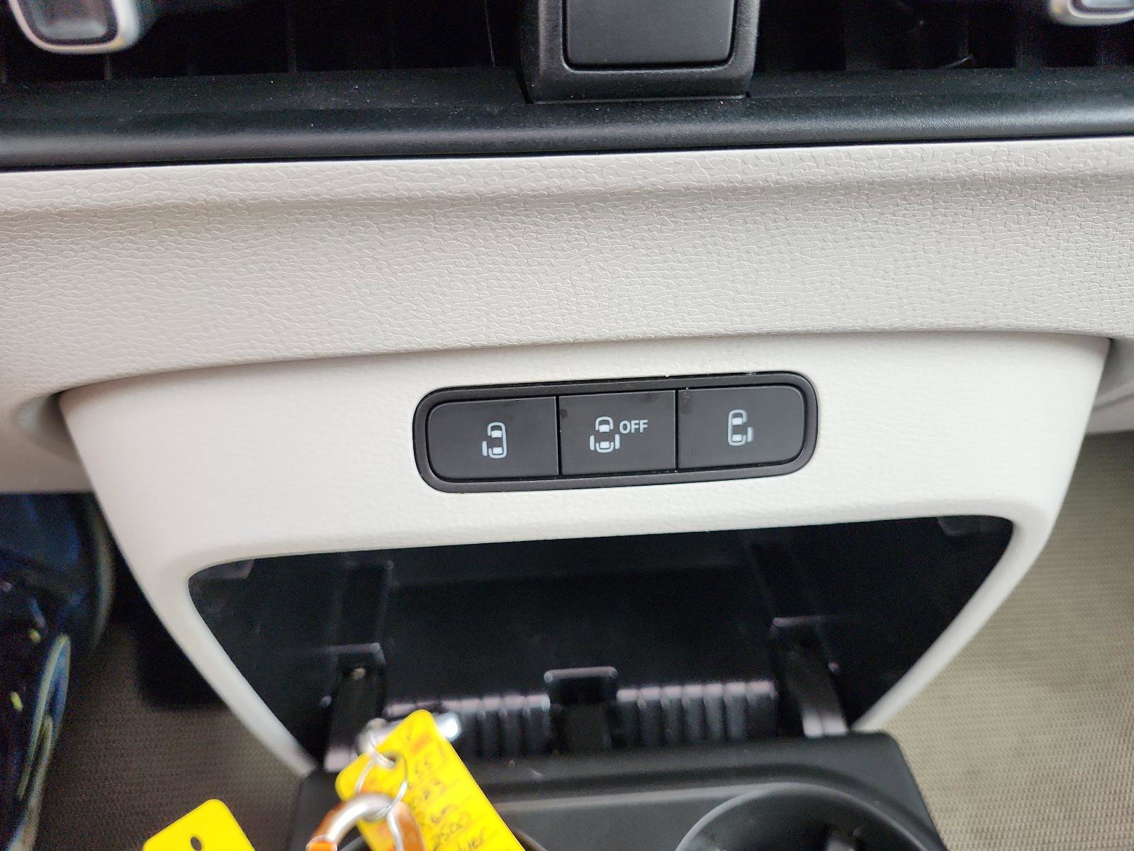 Used 2025 Volkswagen ID. Buzz Pro S Plus AWD/4WD image 19