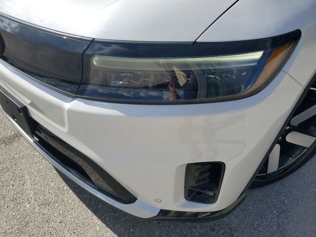 Used 2025 Honda Prologue Touring image 16