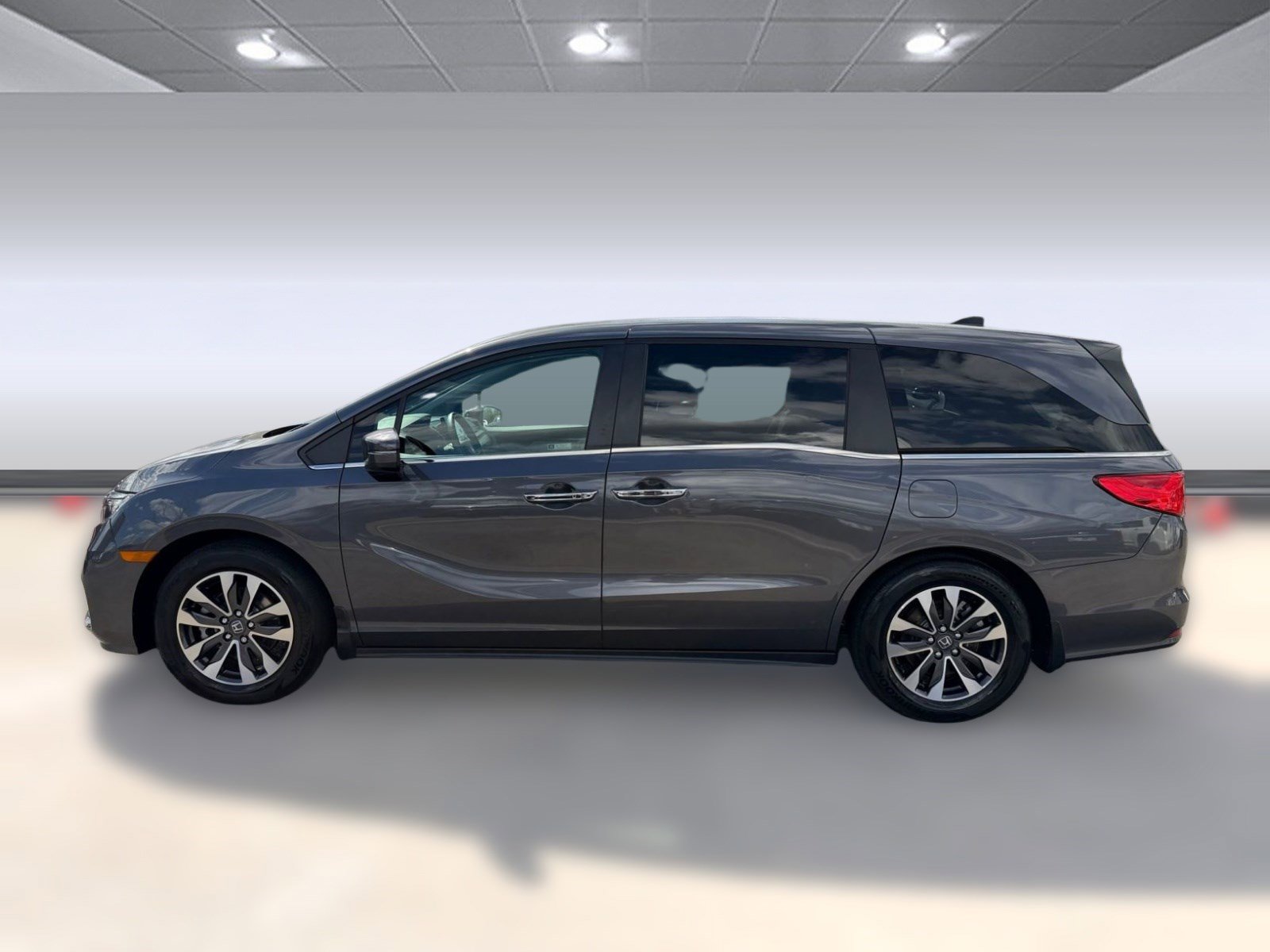 Used 2023 Honda Odyssey EX-L image 2