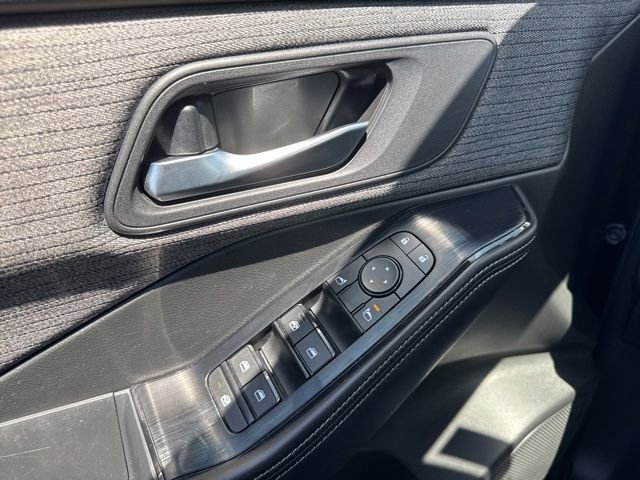 Used 2023 Nissan Rogue SV AWD/4WD image 19