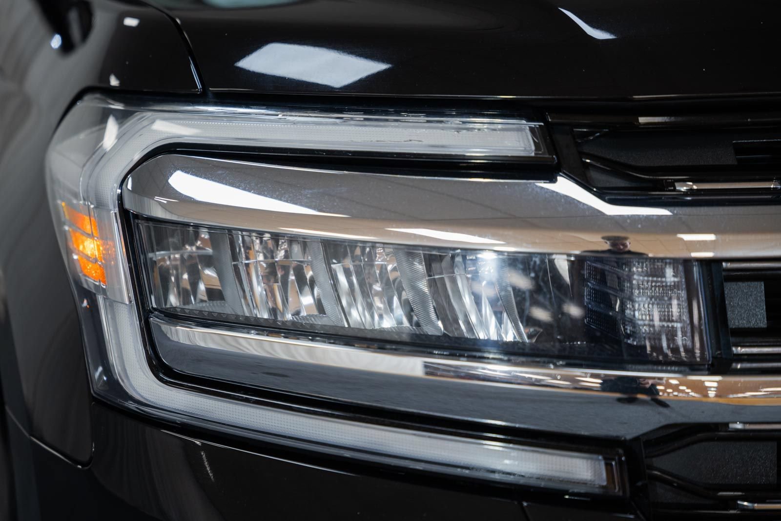 Used 2023 Ford Expedition Max Limited AWD/4WD image 18