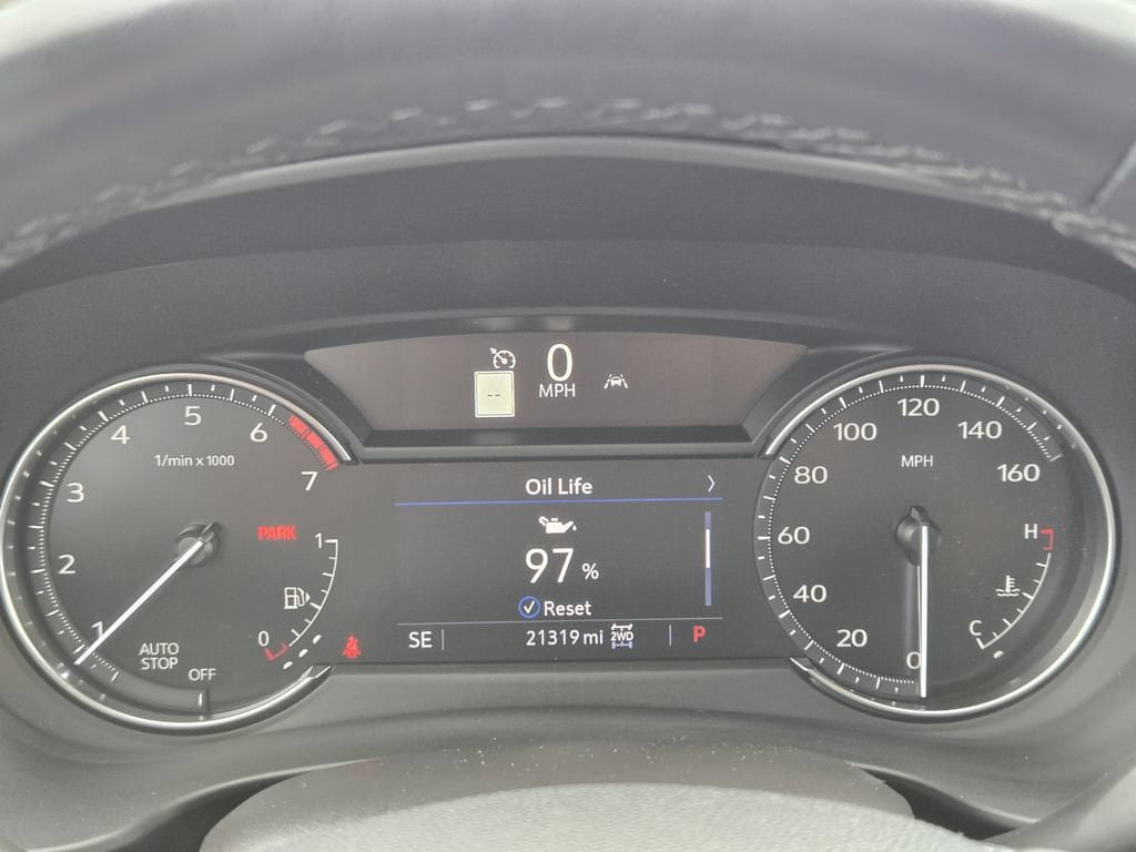Certified 2023 Cadillac XT4 Premium Luxury AWD/4WD image 10