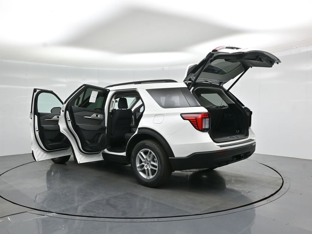 New 2026 Ford Explorer Active RWD image 32