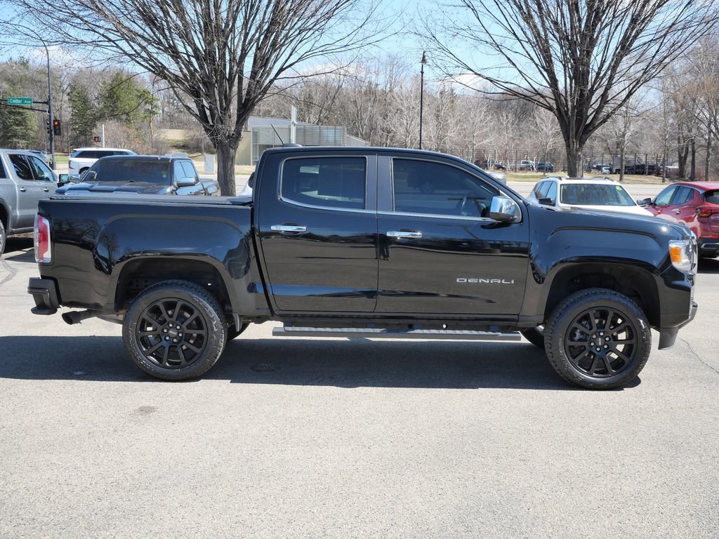 Used 2022 GMC Canyon Denali w/ Denali Black Edition Package image 13