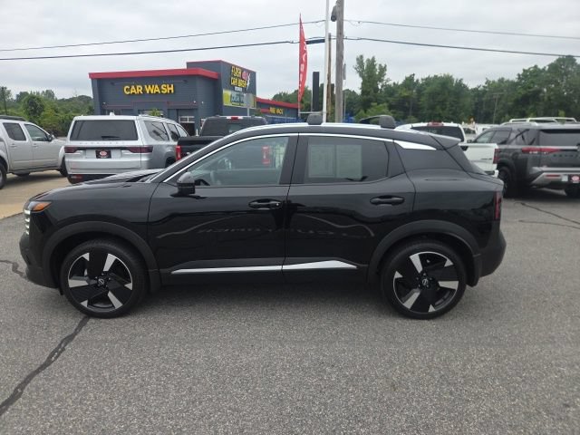 Used 2026 Nissan Kicks SR w/ Cold Weather Package AWD/4WD image 8