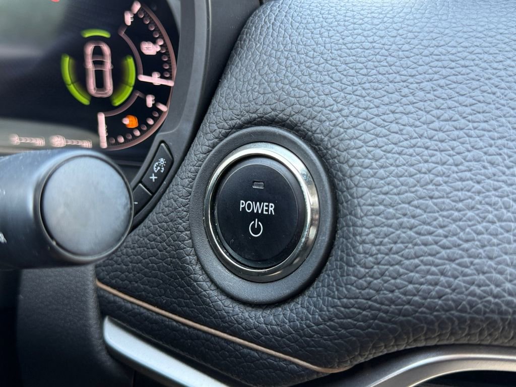 Used 2024 MAZDA CX-90 Plug-In Hybrid w/ Preferred image 30