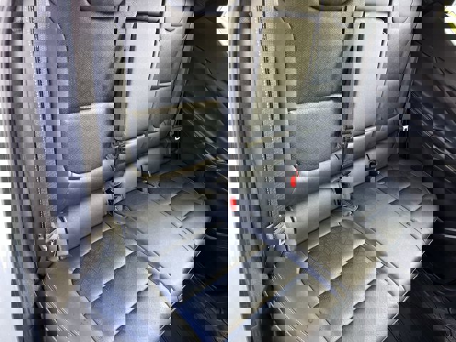 Used 2022 Chevrolet Bolt EUV LT w/ Convenience Package image 27