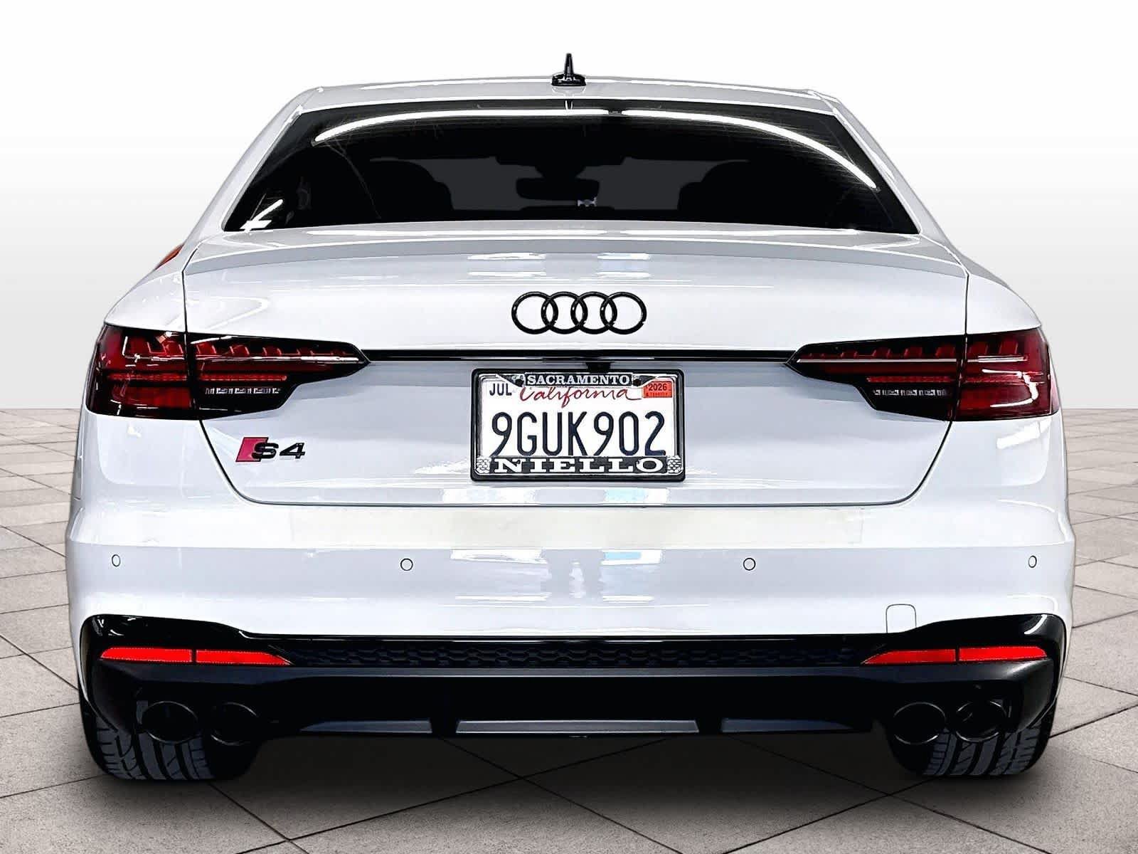 Used 2023 Audi S4 Premium Plus w/ Premium Plus Package AWD/4WD image 7