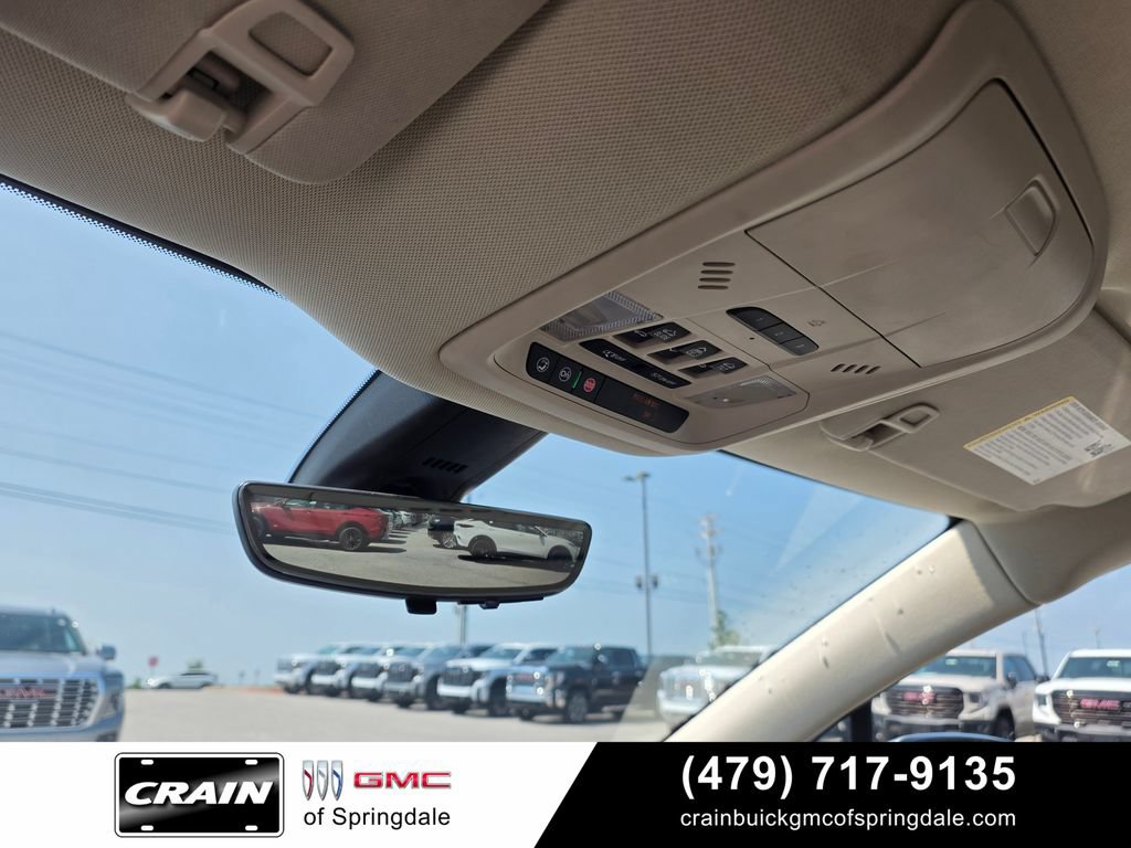 Used 2022 Buick Enclave Avenir w/ Avenir Technology Package AWD/4WD image 21