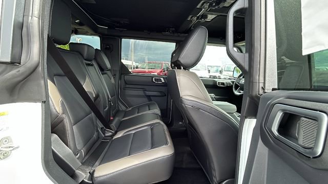 New 2026 Ford Bronco Outer Banks image 13