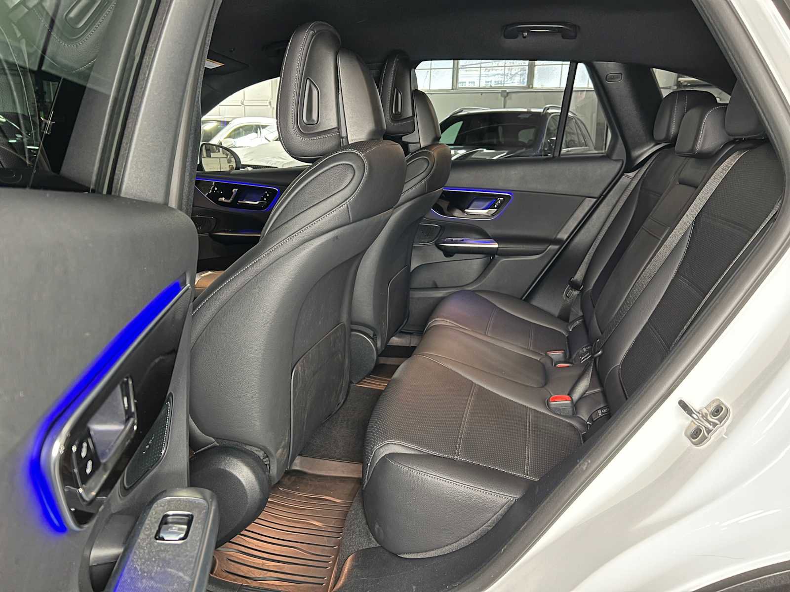 Certified 2025 Mercedes-Benz GLC 300 4MATIC image 18
