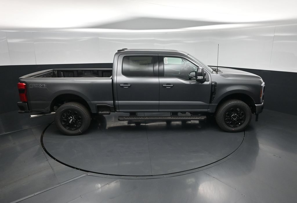New 2026 Ford F250 XLT w/ XLT Premium Package AWD/4WD image 39