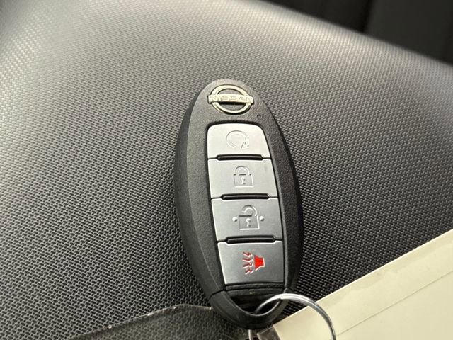 Used 2022 Nissan Frontier PRO-4X image 41