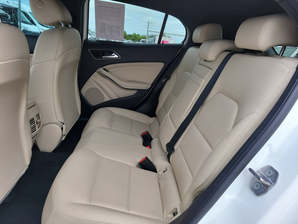 Used 2020 Mercedes-Benz GLA 250 image 13