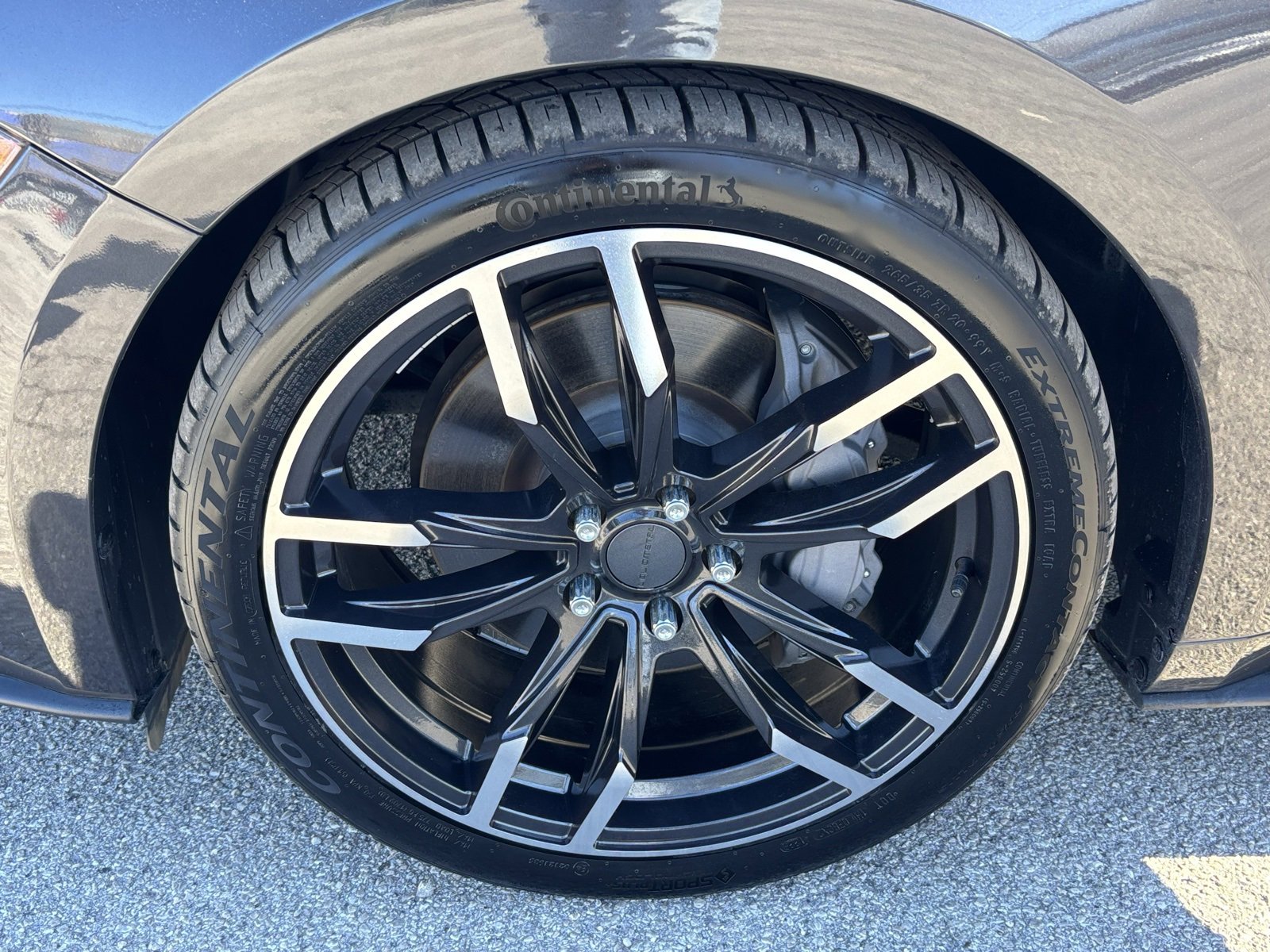 Used 2023 Ford Mustang GT Premium image 15