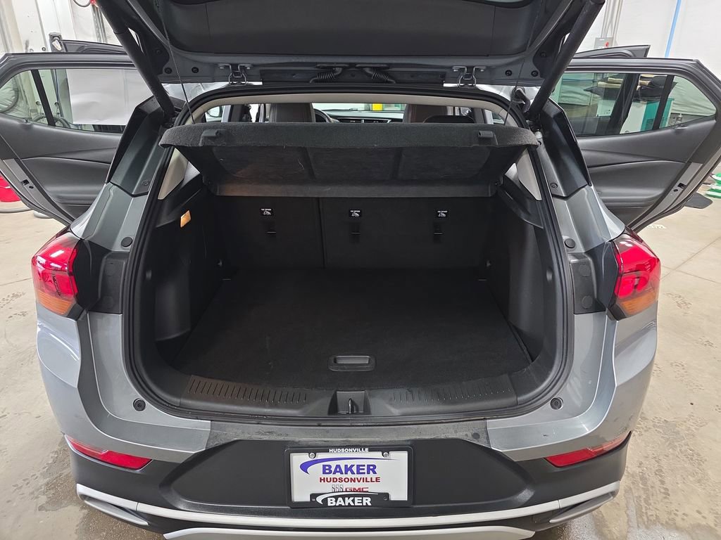 Certified 2023 Buick Encore GX Select image 12