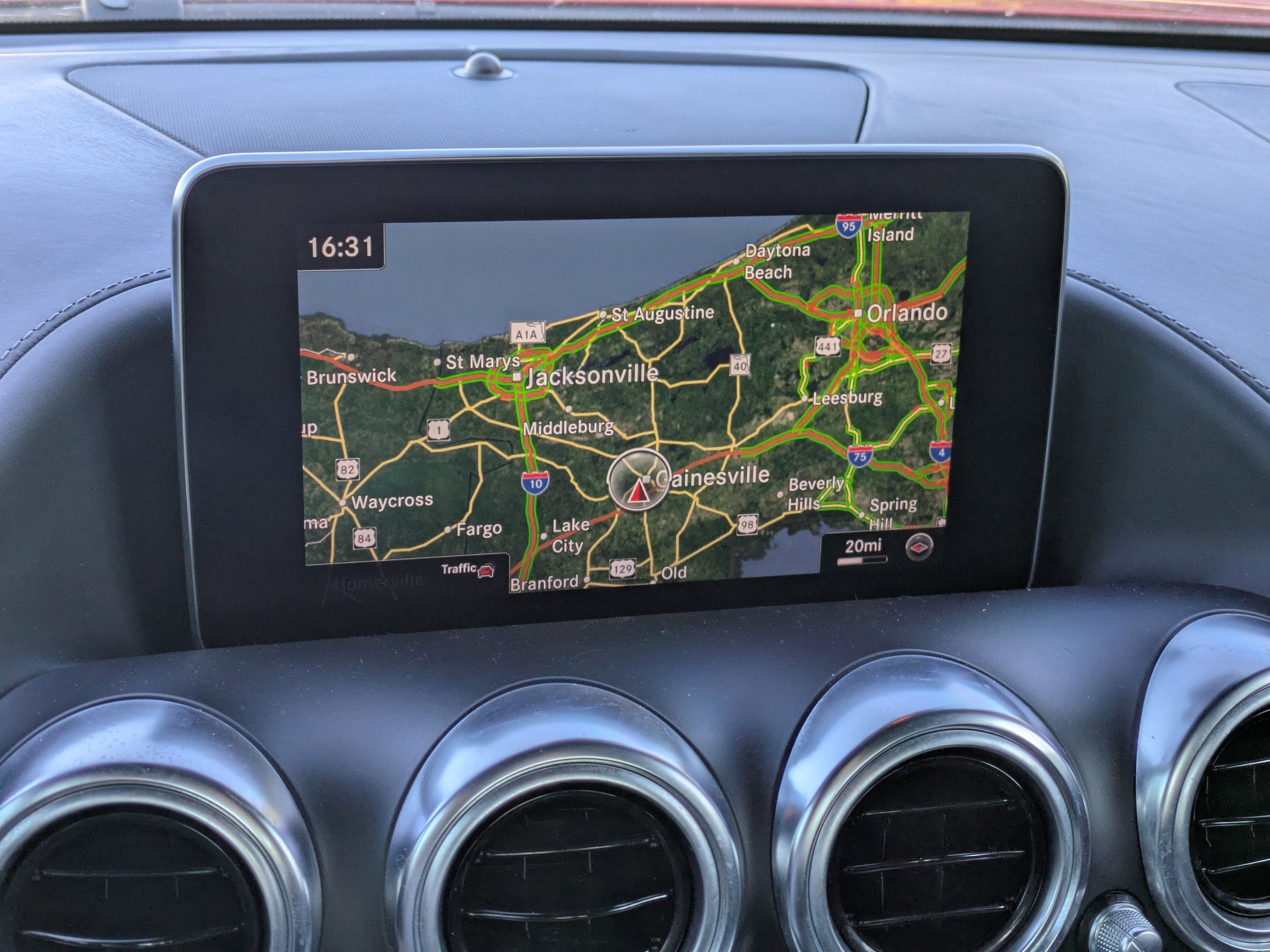 Used 2016 Mercedes-Benz AMG GT S w/ Exclusive Interior Package image 18