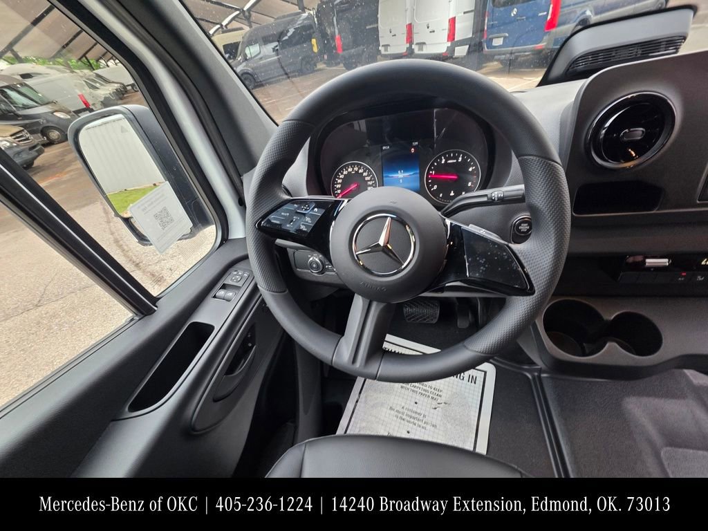 New 2026 Mercedes-Benz Sprinter 2500 image 10