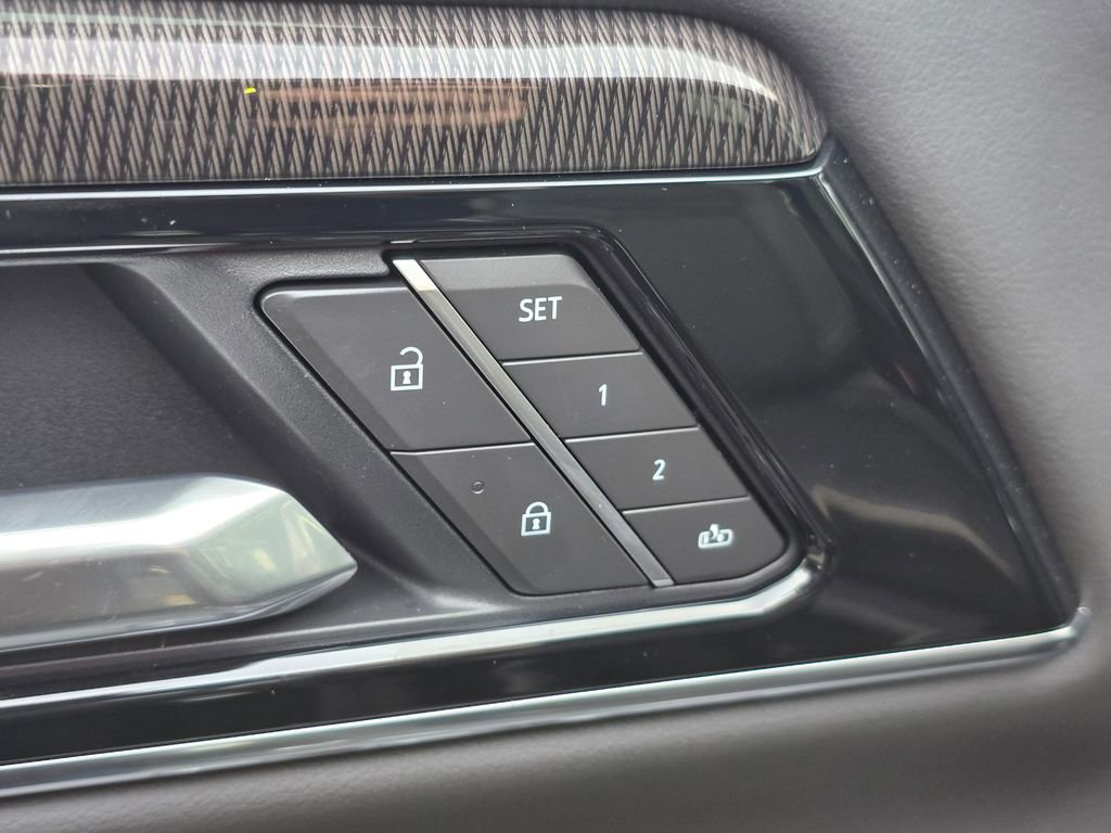 New 2026 GMC Yukon Elevation AWD/4WD image 59