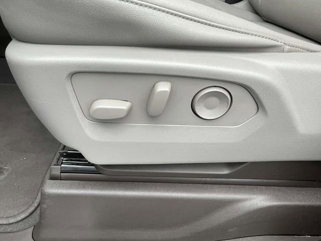 Certified 2023 GMC Sierra 1500 SLT w/ SLT Premium Plus Package image 17