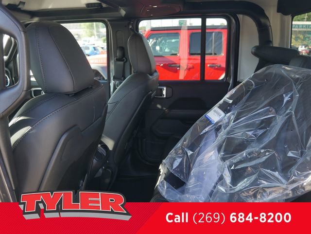 New 2026 Jeep Gladiator Sport AWD/4WD image 37