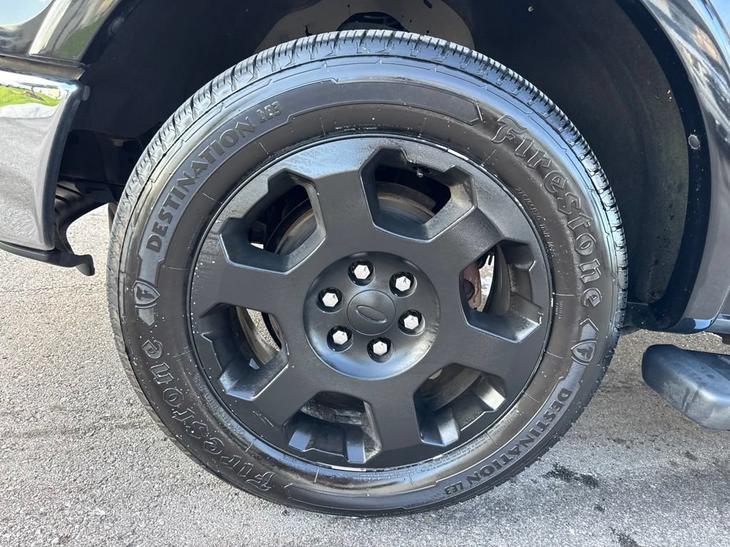 Used 2011 Ford F150 Lariat w/ Lariat Chrome Pkg RWD image 26