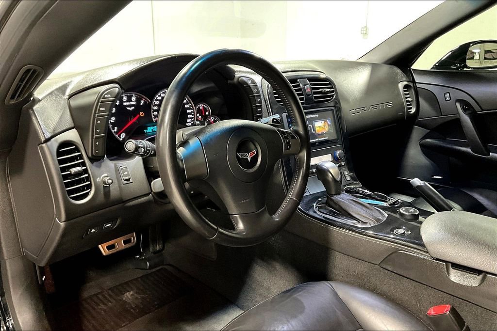 Used 2008 Chevrolet Corvette Convertible w/ Preferred Equipment Group image 16