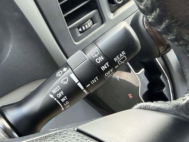 Used 2018 Toyota Sienna XLE w/ XLE Navigation Package image 19