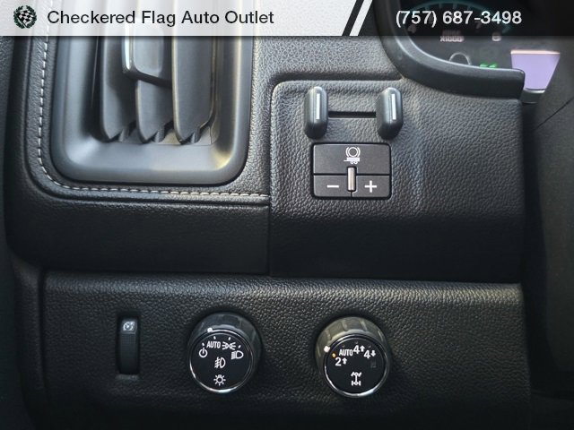 Used 2020 GMC Canyon Denali image 24