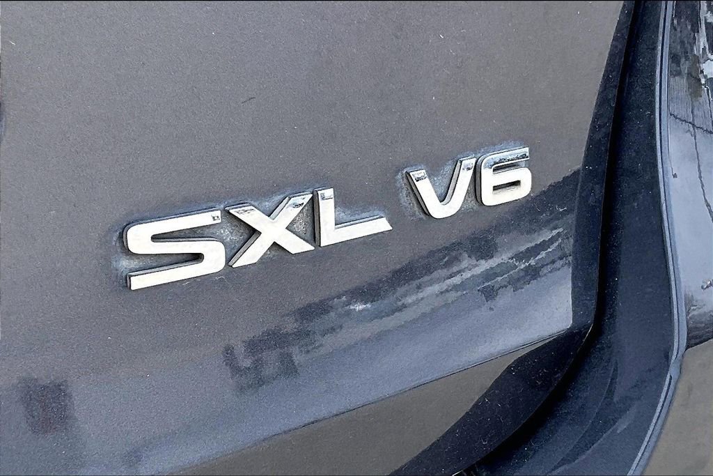 Used 2019 Kia Sorento SX image 38