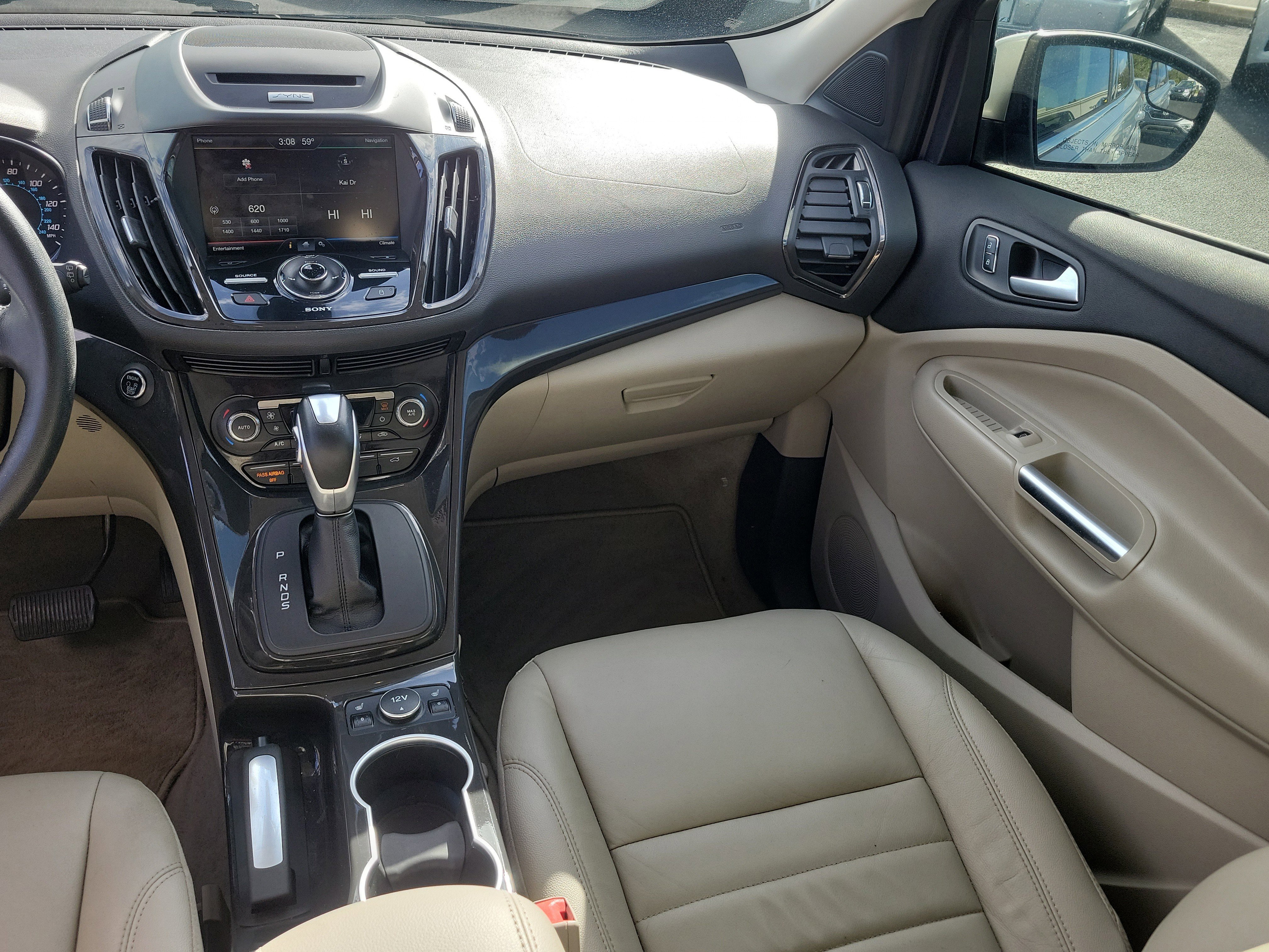 Used 2015 Ford Escape Titanium image 19