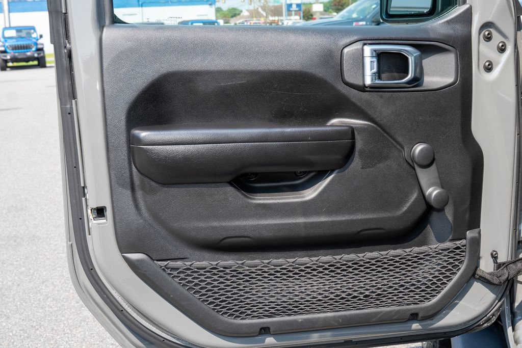 Used 2021 Jeep Wrangler Unlimited Sport AWD/4WD image 8