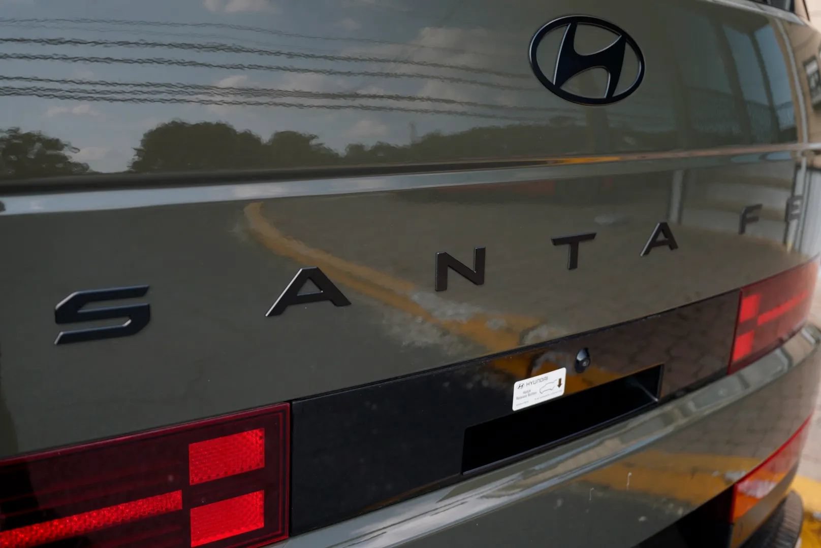 Used 2025 Hyundai Santa Fe Calligraphy AWD/4WD image 12