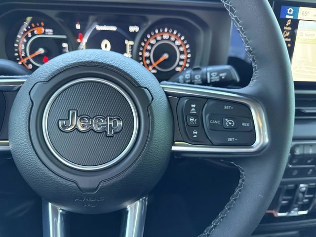 New 2026 Jeep Wrangler Unlimited Sahara AWD/4WD image 15