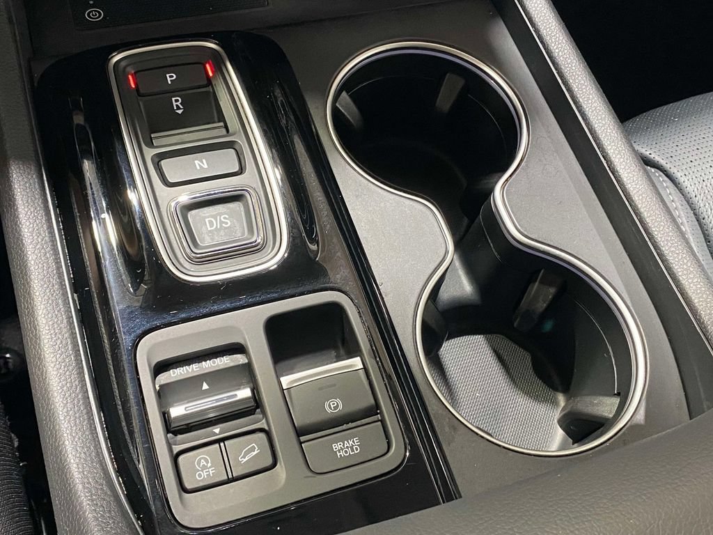 Used 2024 Honda Pilot Elite image 35